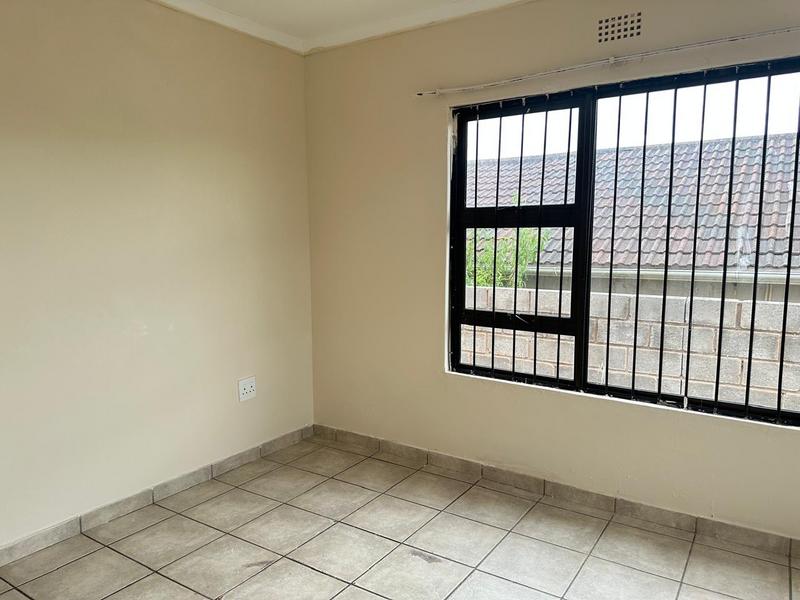 4 Bedroom Property for Sale in Mthata Eastern Cape